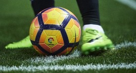 比利亚雷亚尔绝杀逆袭，巴萨联赛保三压力山大